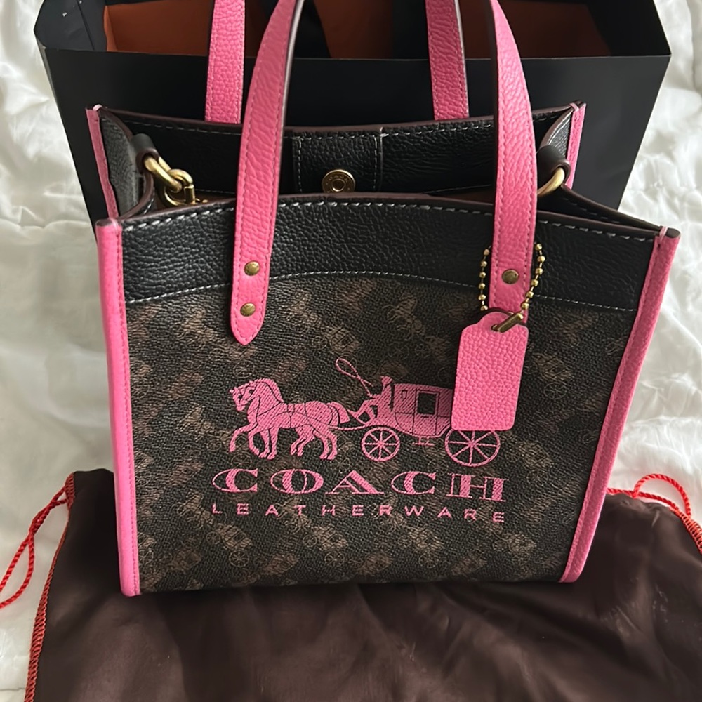 Coach Field Tote 22